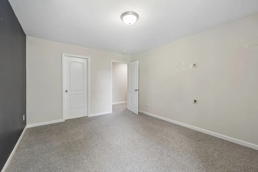 4530 General Forest Circle Bon Aqua TN 37025