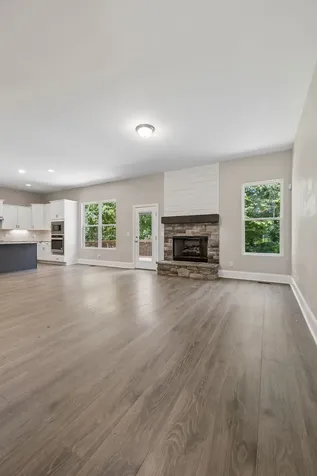 4530 General Forest Circle Bon Aqua TN 37025