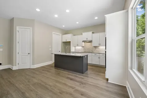 4530 General Forest Circle Bon Aqua TN 37025