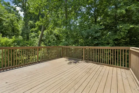 4530 General Forest Circle Bon Aqua TN 37025