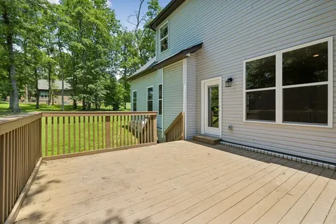 4530 General Forest Circle Bon Aqua TN 37025