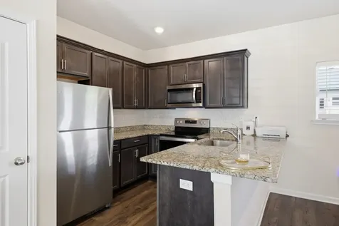 4066 Cody Drive La Vergne TN 37086