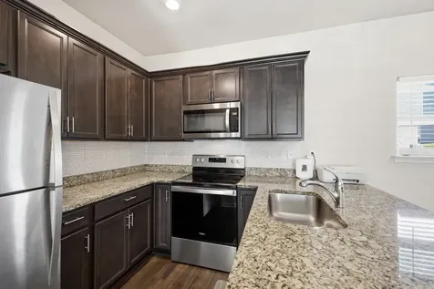 4066 Cody Drive La Vergne TN 37086