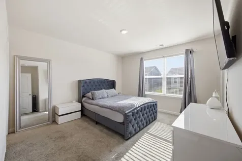 4066 Cody Drive La Vergne TN 37086