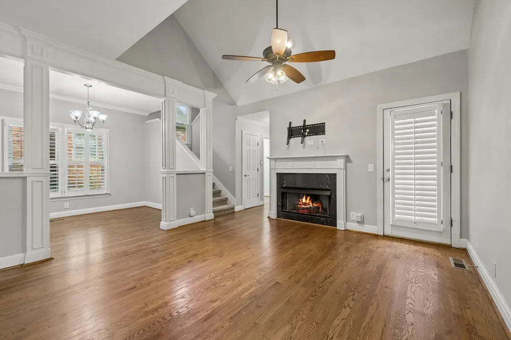230 Harding Place Nashville TN 37205