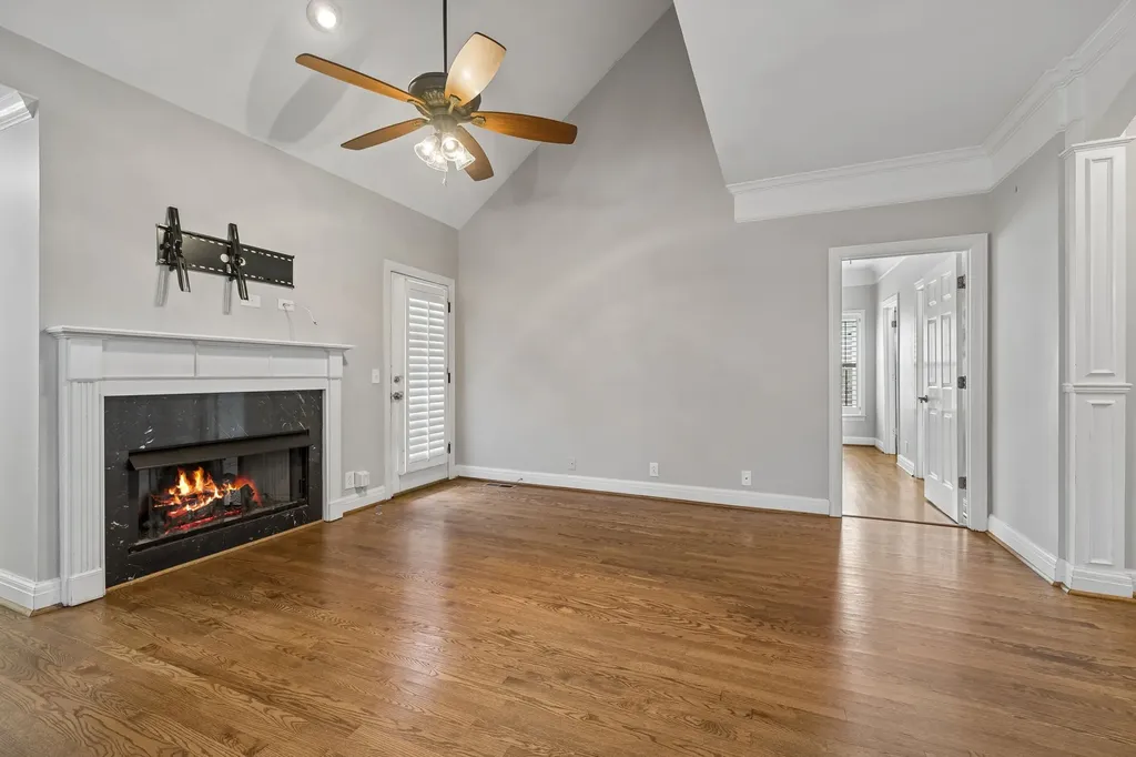 230 Harding Place Nashville TN 37205
