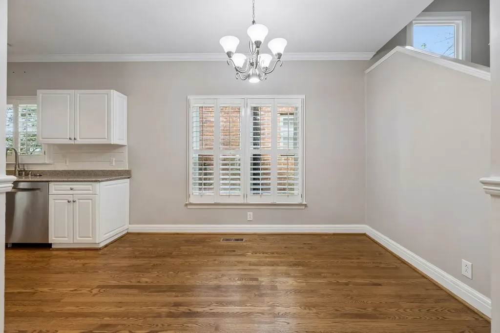 230 Harding Place Nashville TN 37205