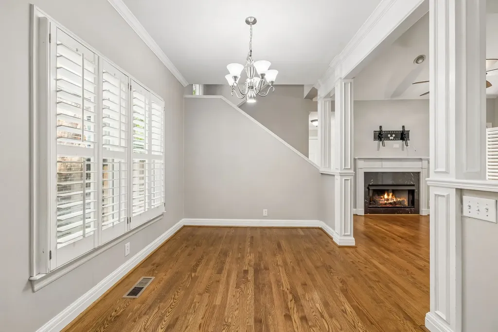 230 Harding Place Nashville TN 37205
