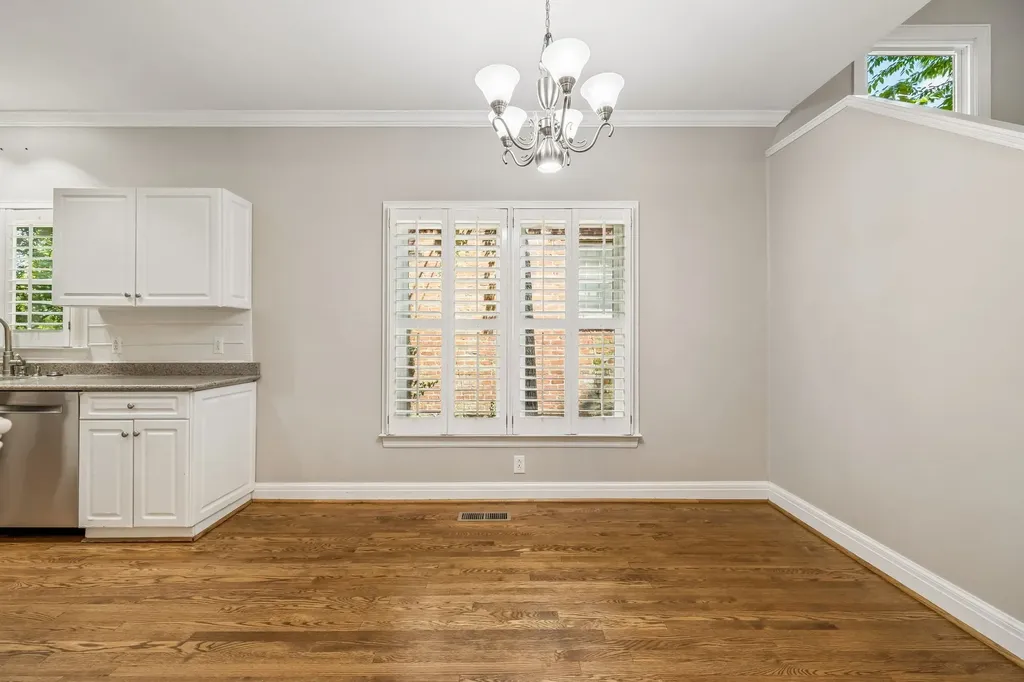 230 Harding Place Nashville TN 37205