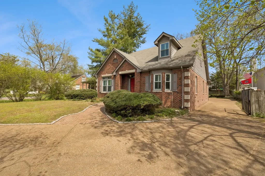 230 Harding Place Nashville TN 37205