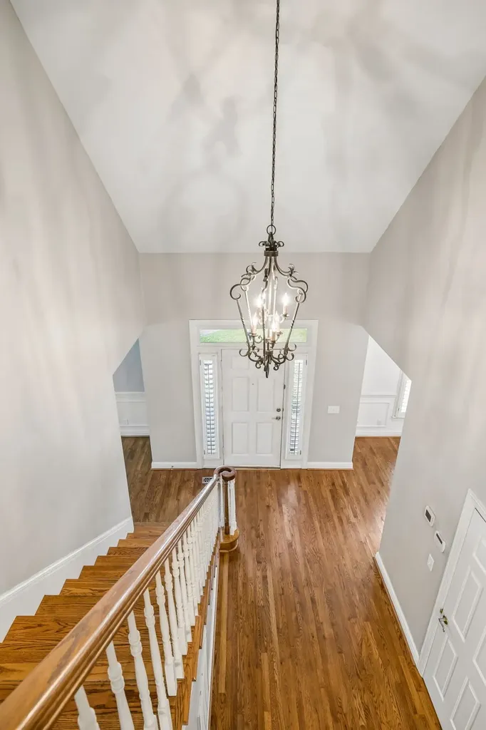 230 Harding Place Nashville TN 37205