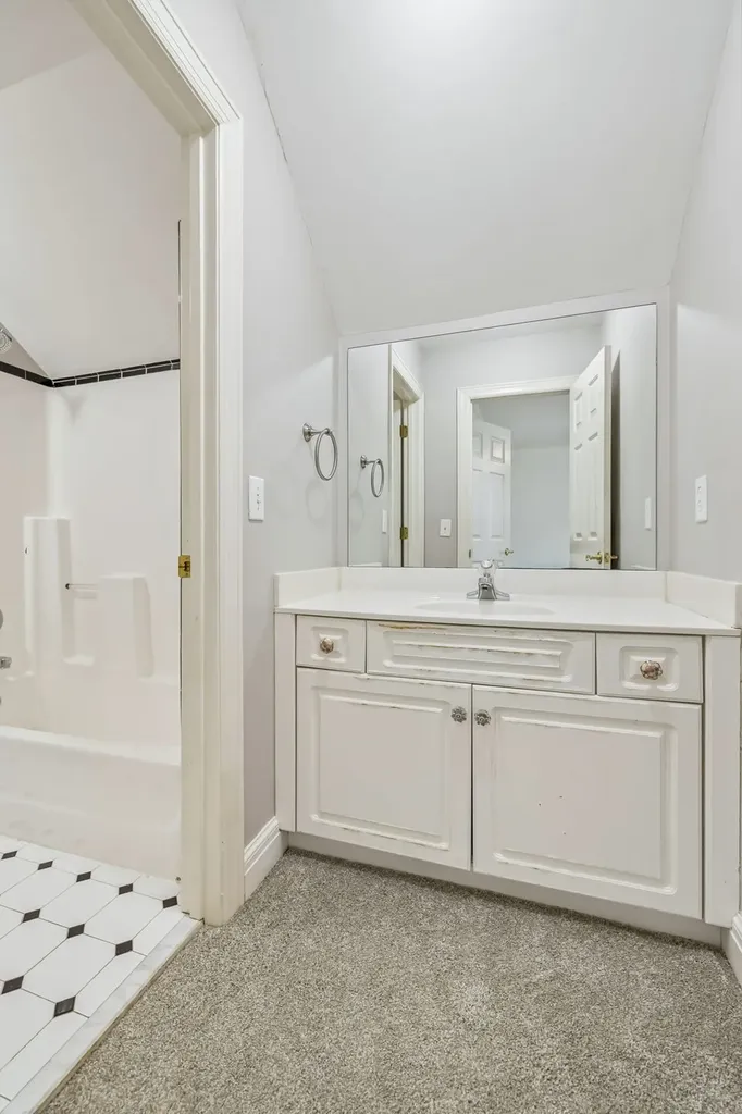 230 Harding Place Nashville TN 37205
