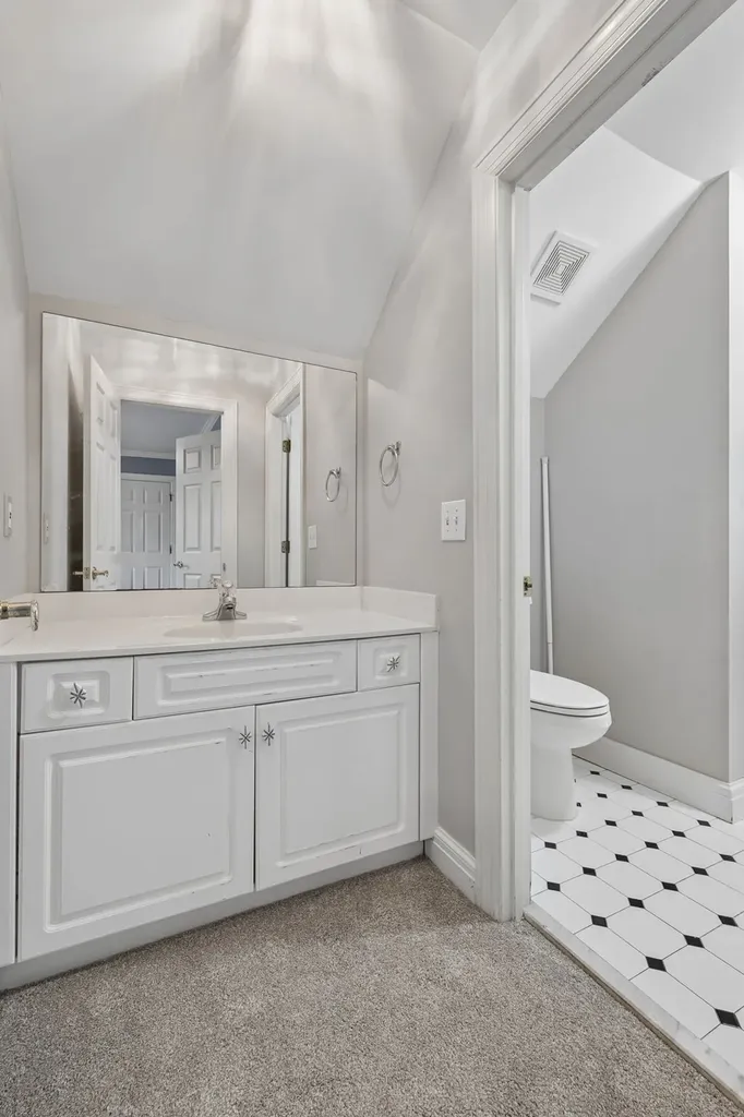 230 Harding Place Nashville TN 37205