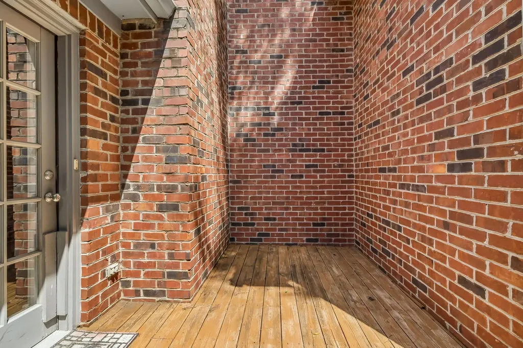 230 Harding Place Nashville TN 37205