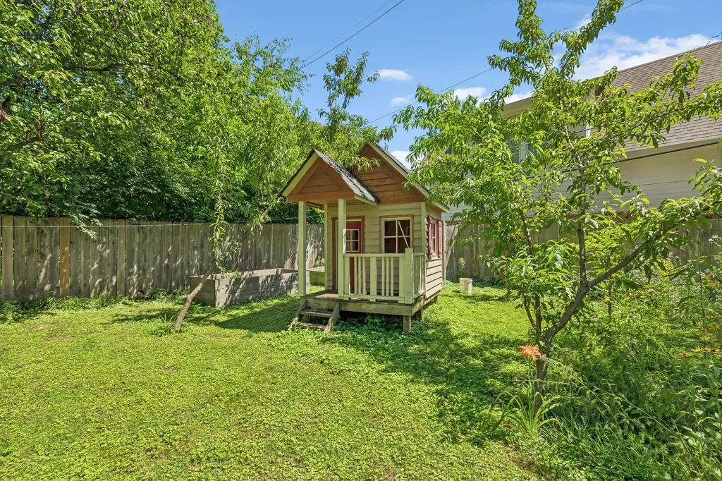 230 Harding Place Nashville TN 37205
