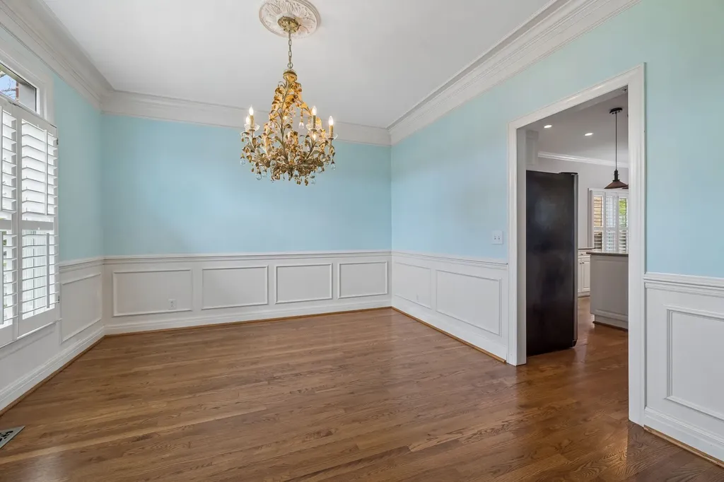 230 Harding Place Nashville TN 37205