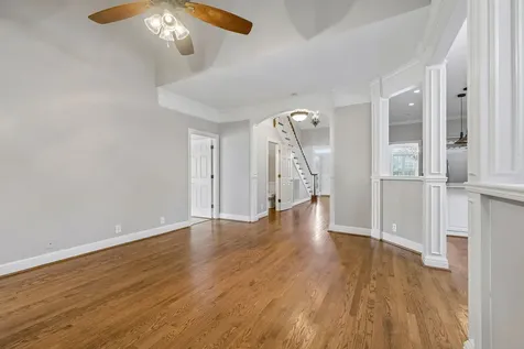 230 Harding Place Nashville TN 37205