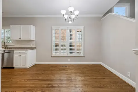 230 Harding Place Nashville TN 37205