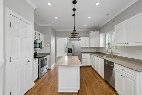 230 Harding Place Nashville TN 37205