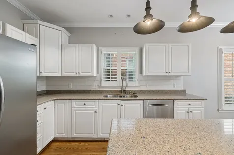 230 Harding Place Nashville TN 37205