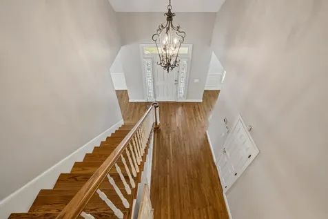 230 Harding Place Nashville TN 37205