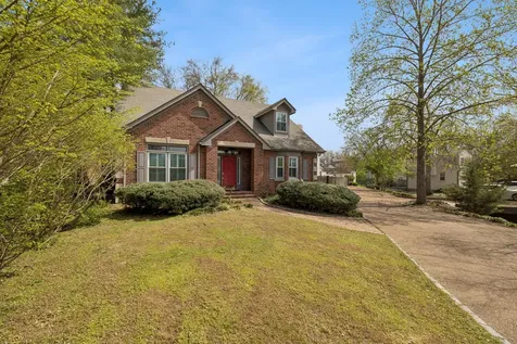 230 Harding Place Nashville TN 37205