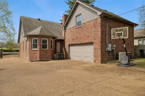 230 Harding Place Nashville TN 37205