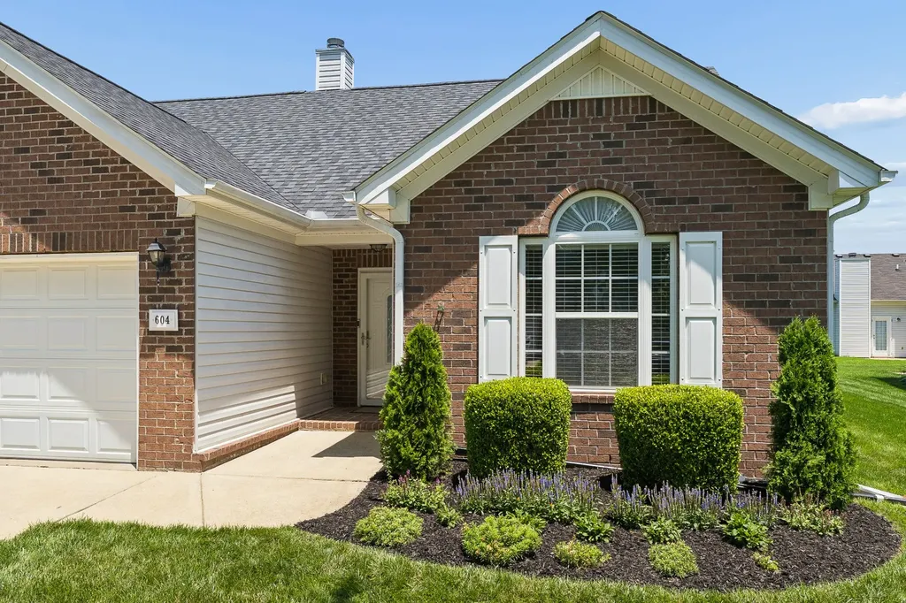 604 Easy Goer Way Smyrna TN 37167