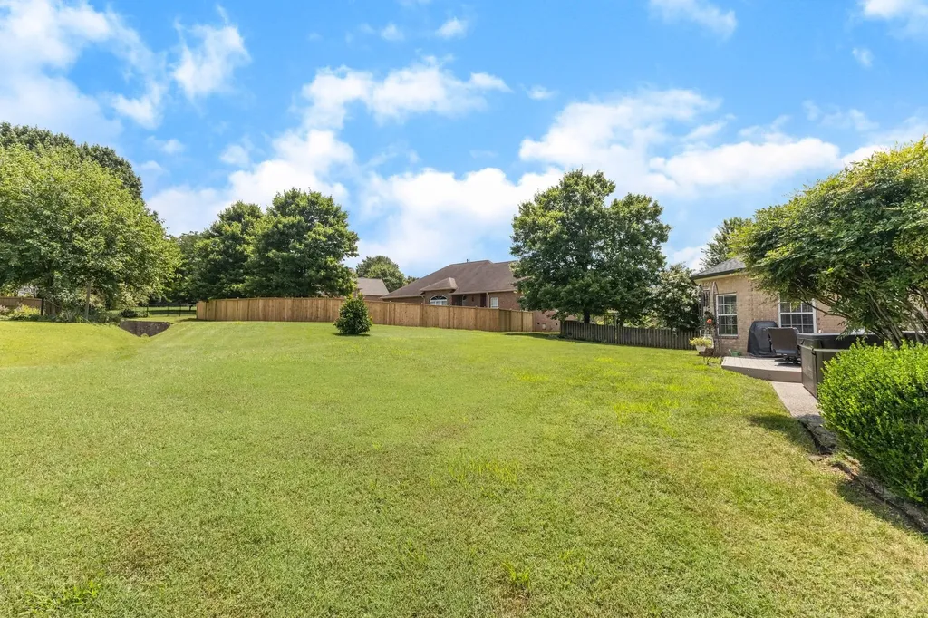 2814 New Port Royal Road Thompsons Station TN 37179