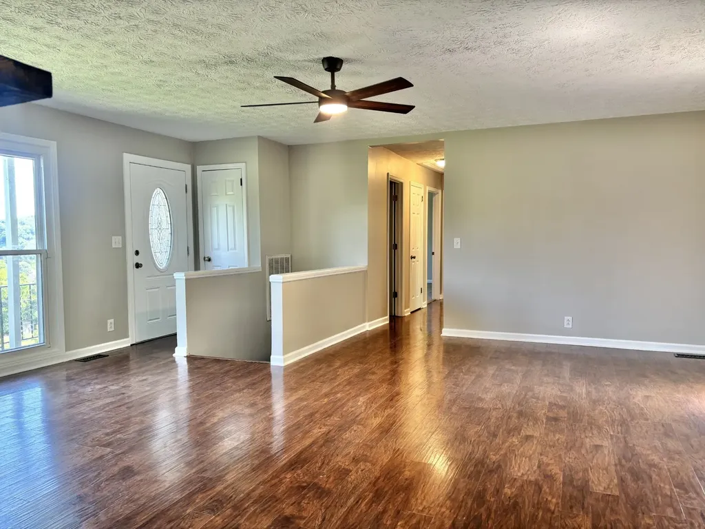 185 Honeysuckle Drive Hendersonville TN 37075