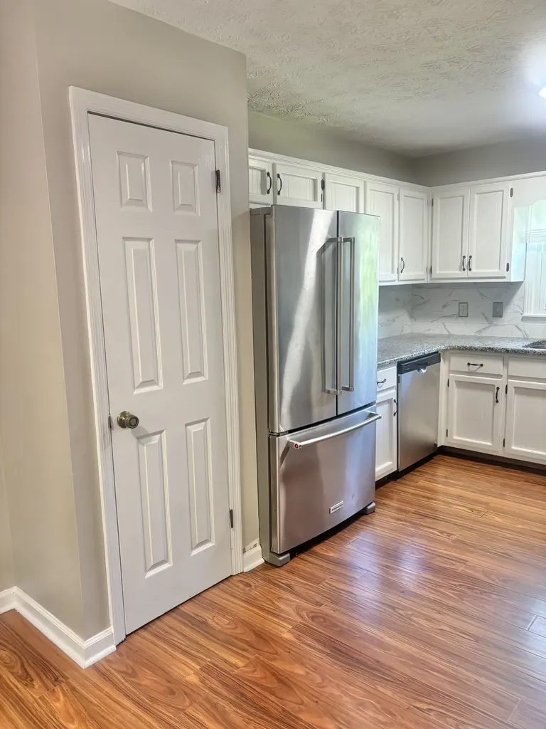 185 Honeysuckle Drive Hendersonville TN 37075