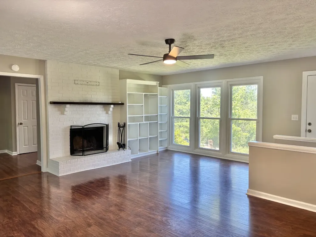 185 Honeysuckle Drive Hendersonville TN 37075