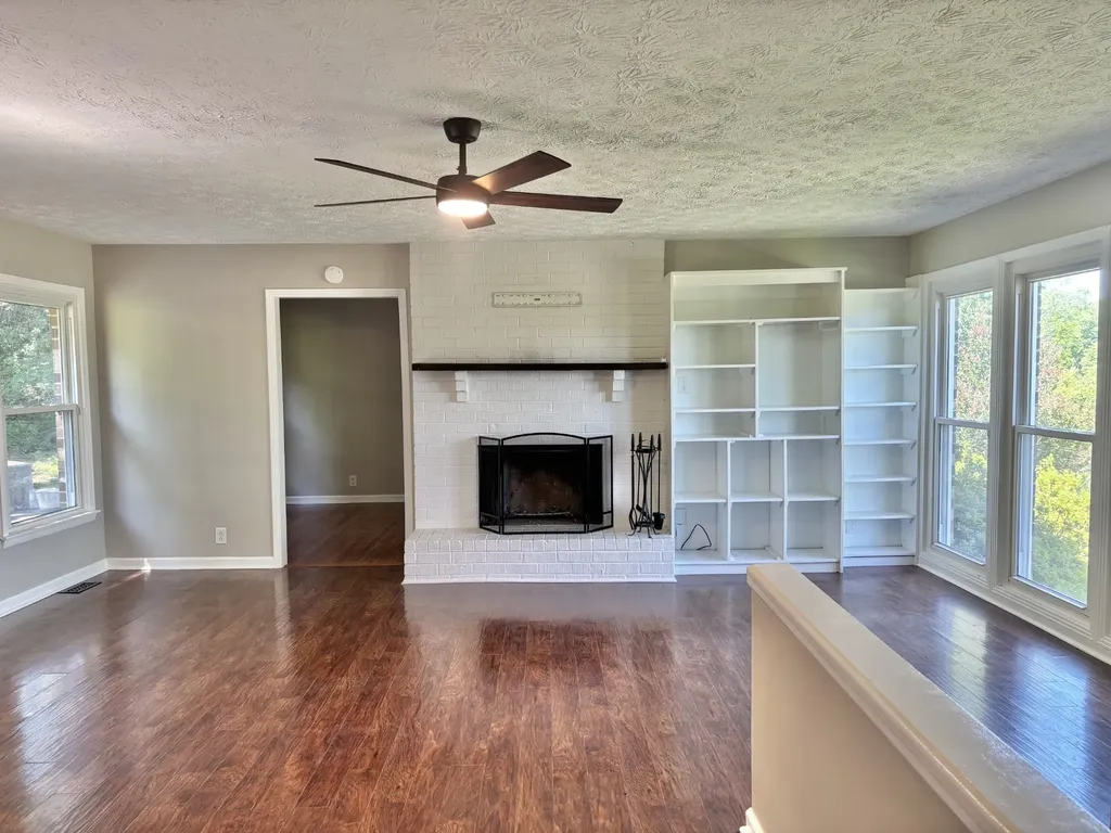 185 Honeysuckle Drive Hendersonville TN 37075