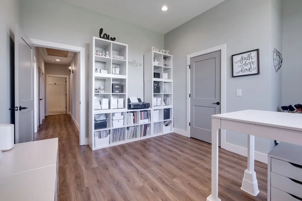 2591 Long Hollow Pike Hendersonville TN 37075