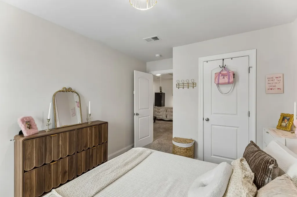 802 Arrington Way Columbia TN 38401