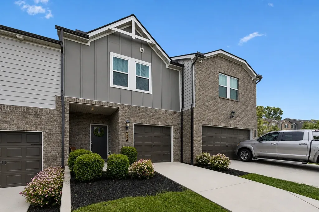 802 Arrington Way Columbia TN 38401