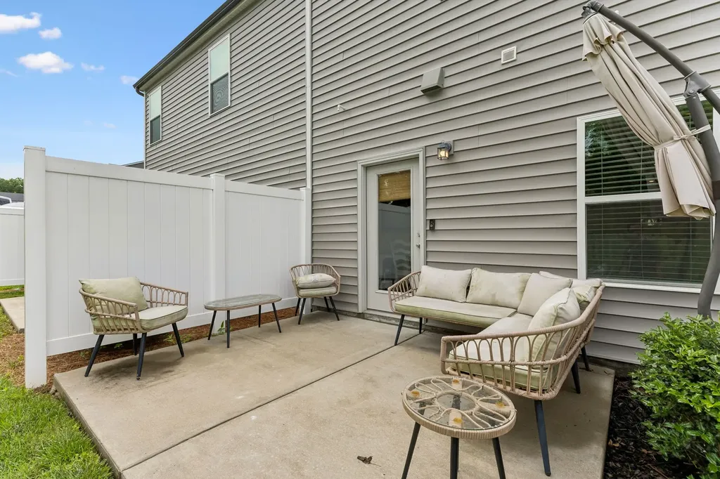 802 Arrington Way Columbia TN 38401