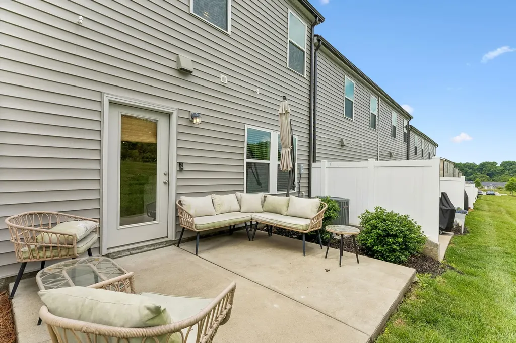 802 Arrington Way Columbia TN 38401