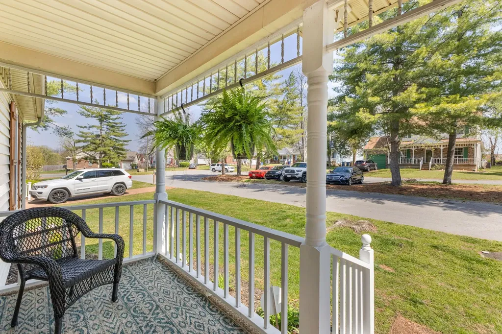 105 Heathcote Court Goodlettsville TN 37072