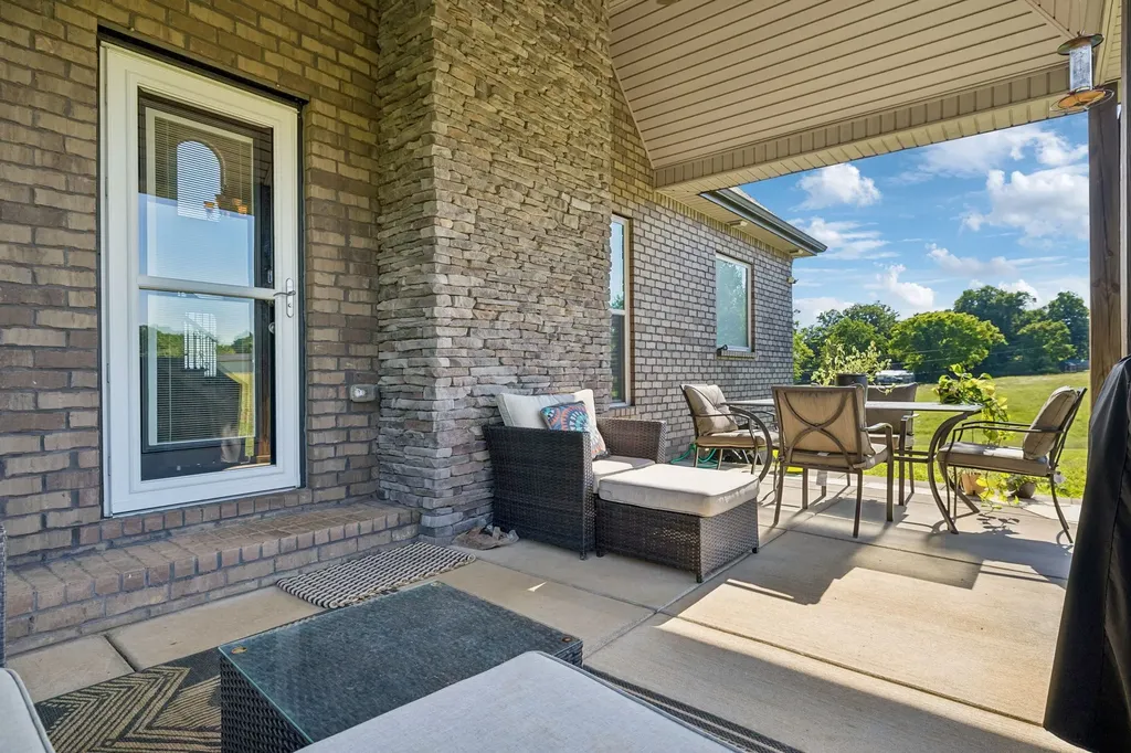 1157 Jim Read Road Ashland City TN 37015