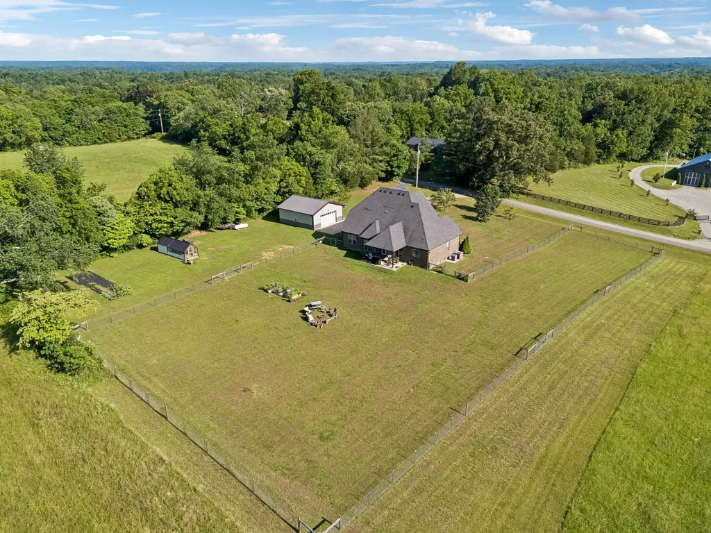 1157 Jim Read Road Ashland City TN 37015