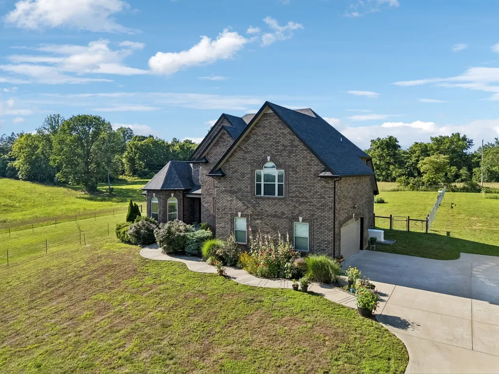 1157 Jim Read Road Ashland City TN 37015