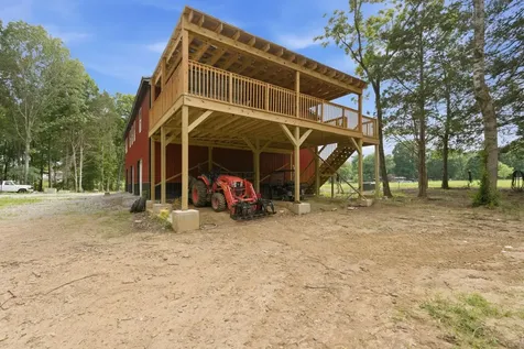 2010 Mosley Ferry Road Chapmansboro TN 37035