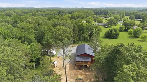 2010 Mosley Ferry Road Chapmansboro TN 37035