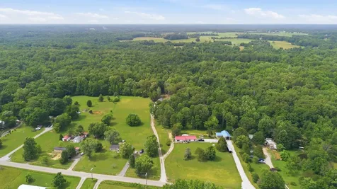 2010 Mosley Ferry Road Chapmansboro TN 37035