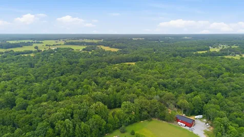 2010 Mosley Ferry Road Chapmansboro TN 37035