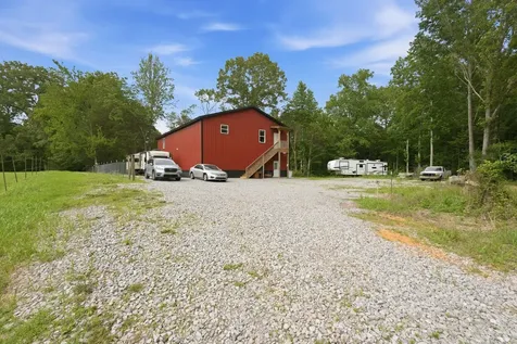 2010 Mosley Ferry Road Chapmansboro TN 37035