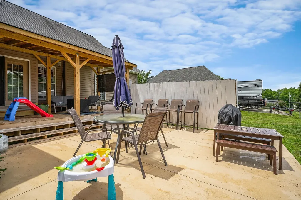4113 Buffalo Valley Road Cookeville TN 38501