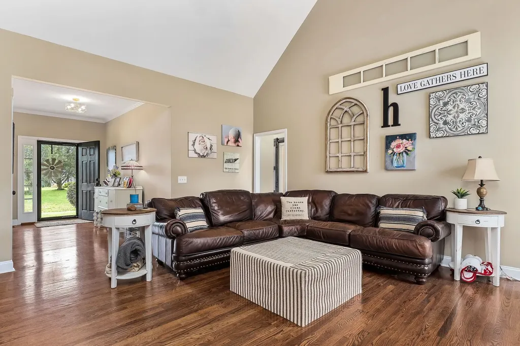 4113 Buffalo Valley Road Cookeville TN 38501
