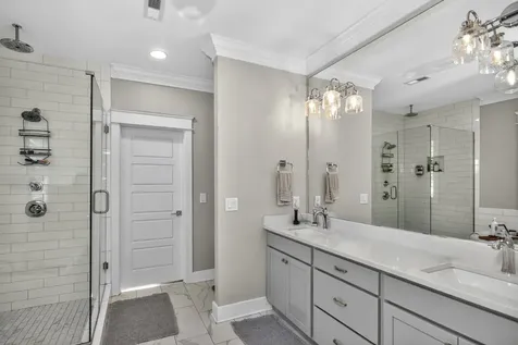 1009 49th Ave, N Nashville TN 37209